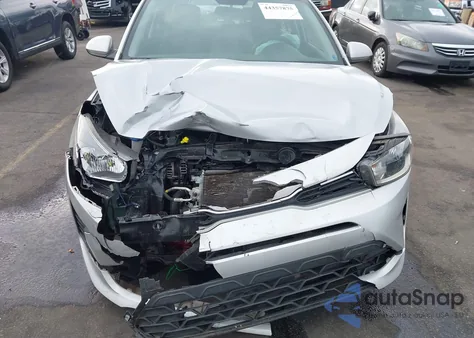 2021 Kia Rio S z USA, uszkodzony, nr VIN 3KPA24AD2ME404986